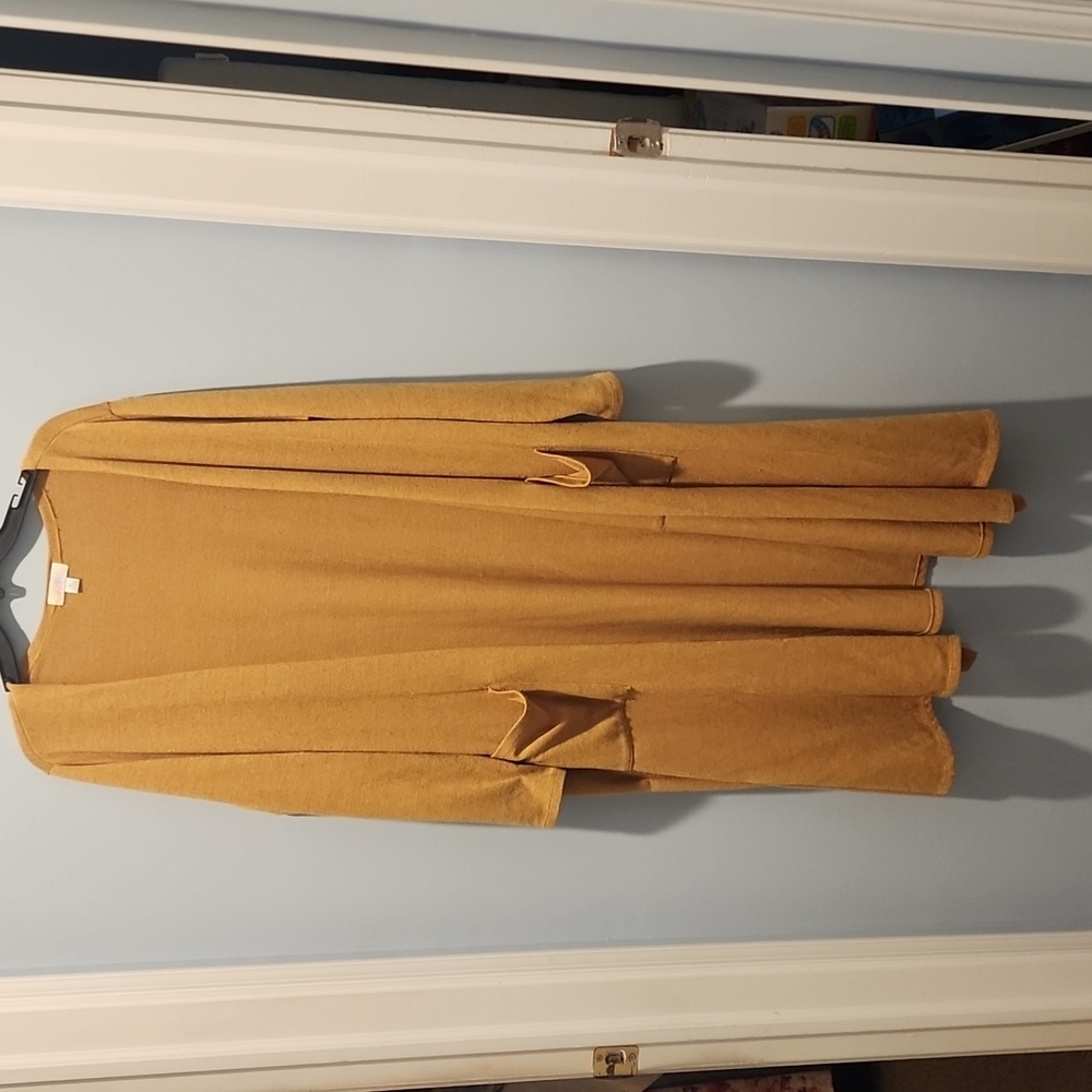 LuLARoe XL Long Sleeve Cardigan with pockets